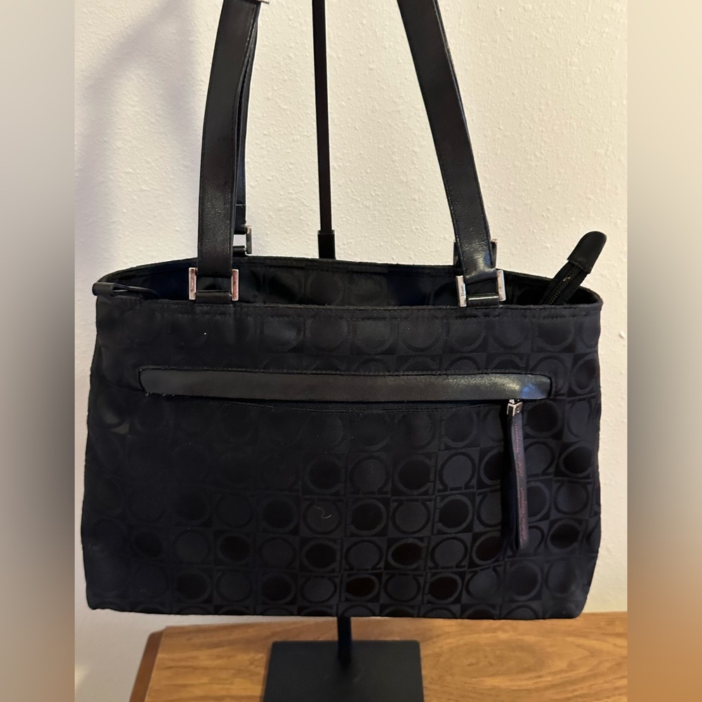 Salvatore ferragamo shoulder canvas bag